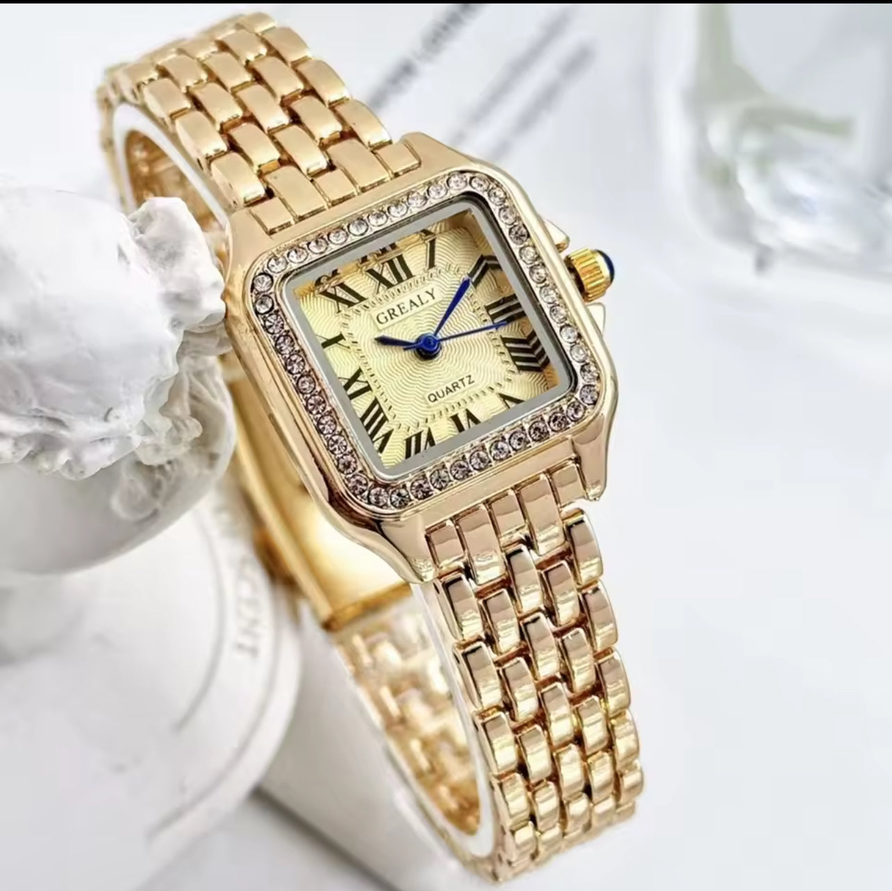 BAI MONTRE GREALY STRASS
